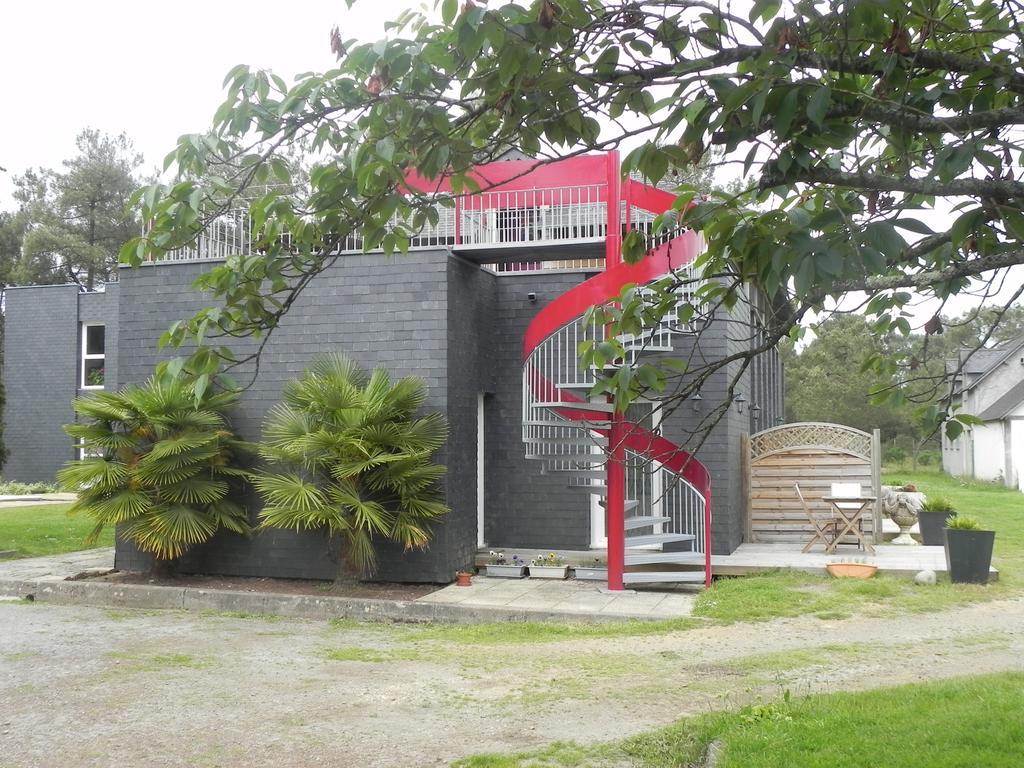 克洛斯森尼住宿加早餐旅馆 Langon  外观 照片